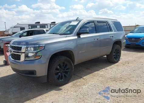 2019 Chevrolet Tahoe Lt z USA, uszkodzony, nr VIN 1GNSKBKC0KR144367